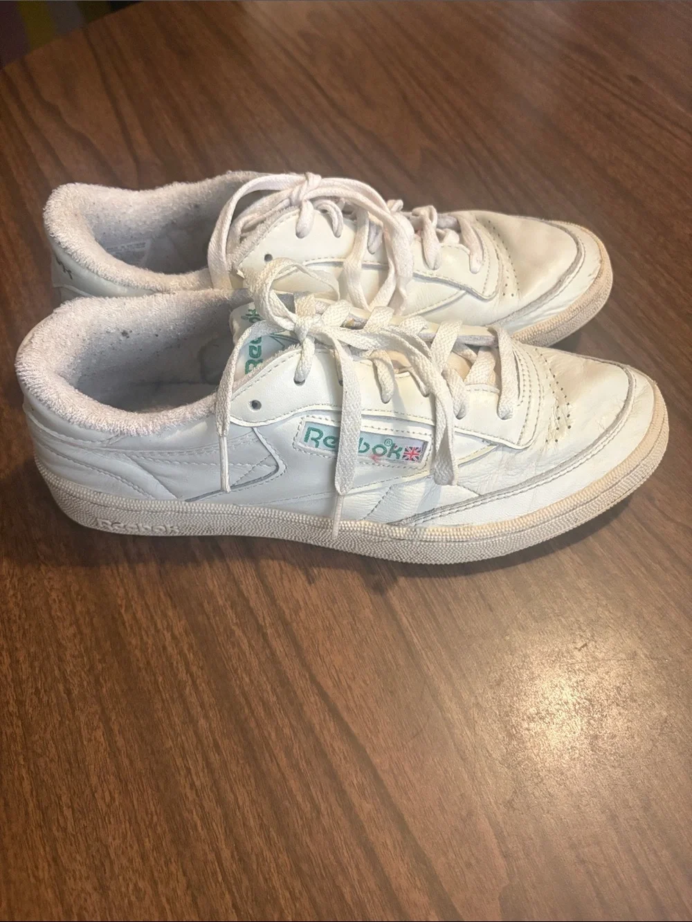 Reebok Club C 85 VINTAGE Size 9 White Sneakers Shoes